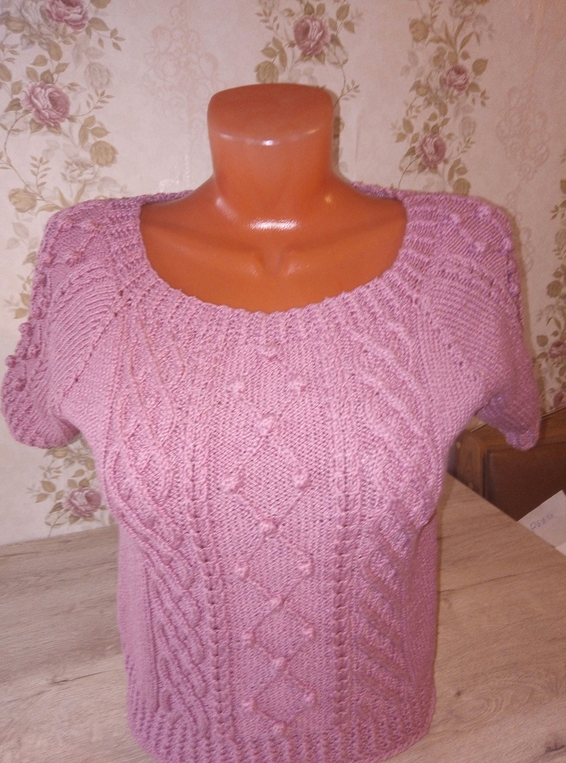 Yarn blouse