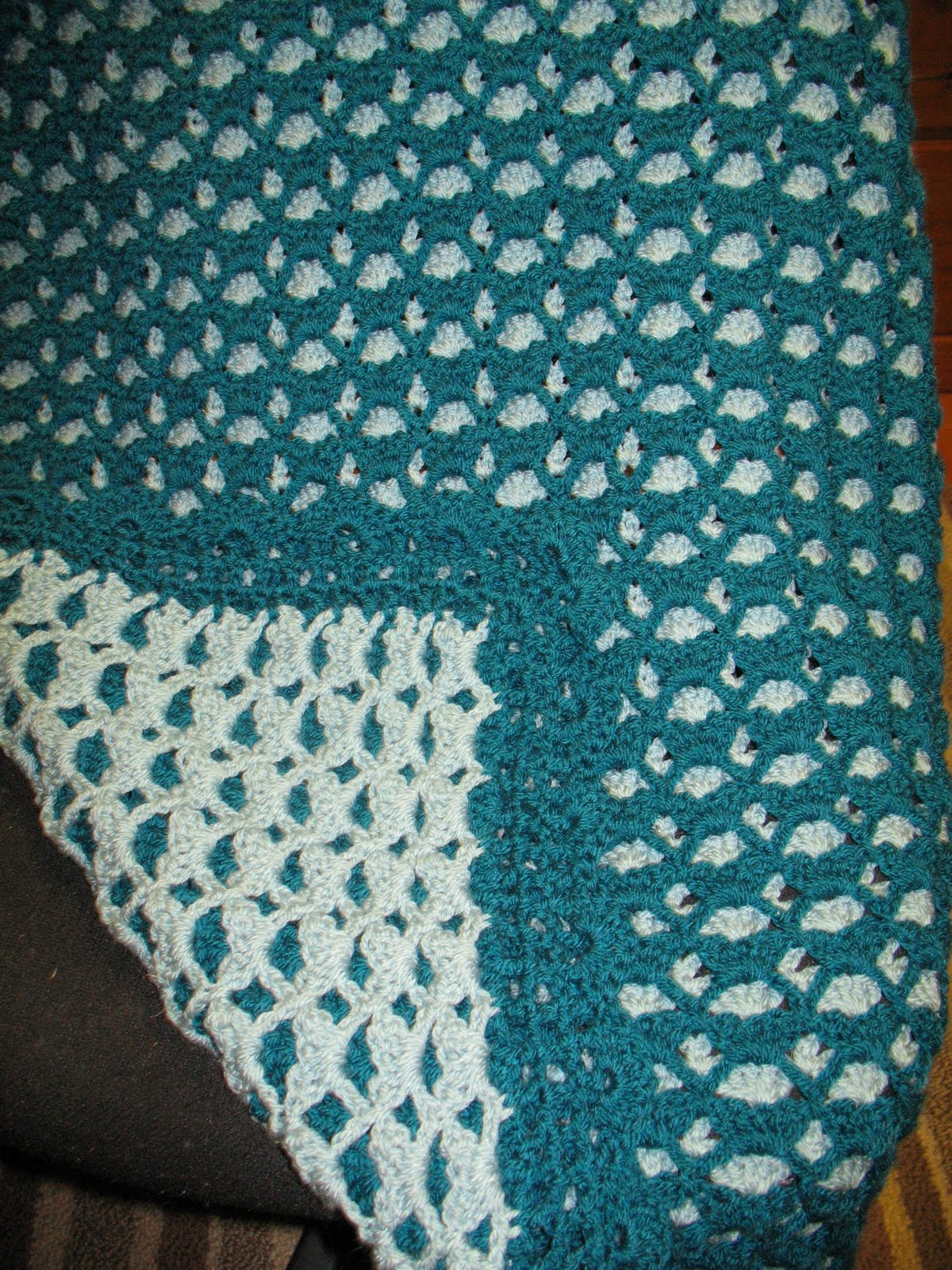 Double sided crochet