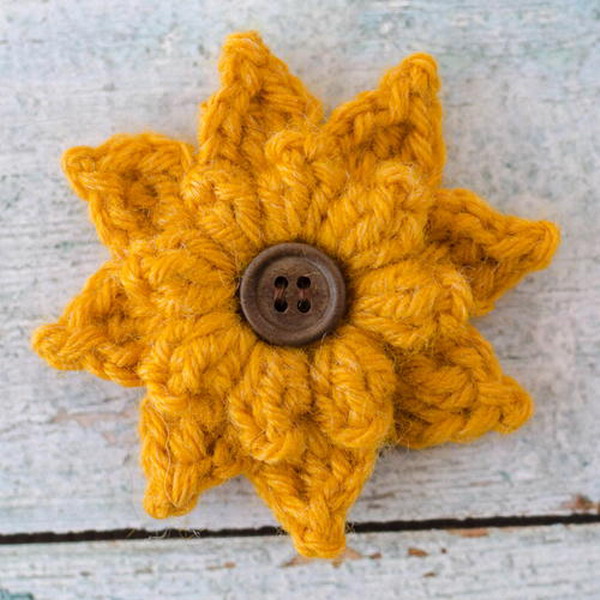 Tiny Petunia Flower Free Crochet Pattern