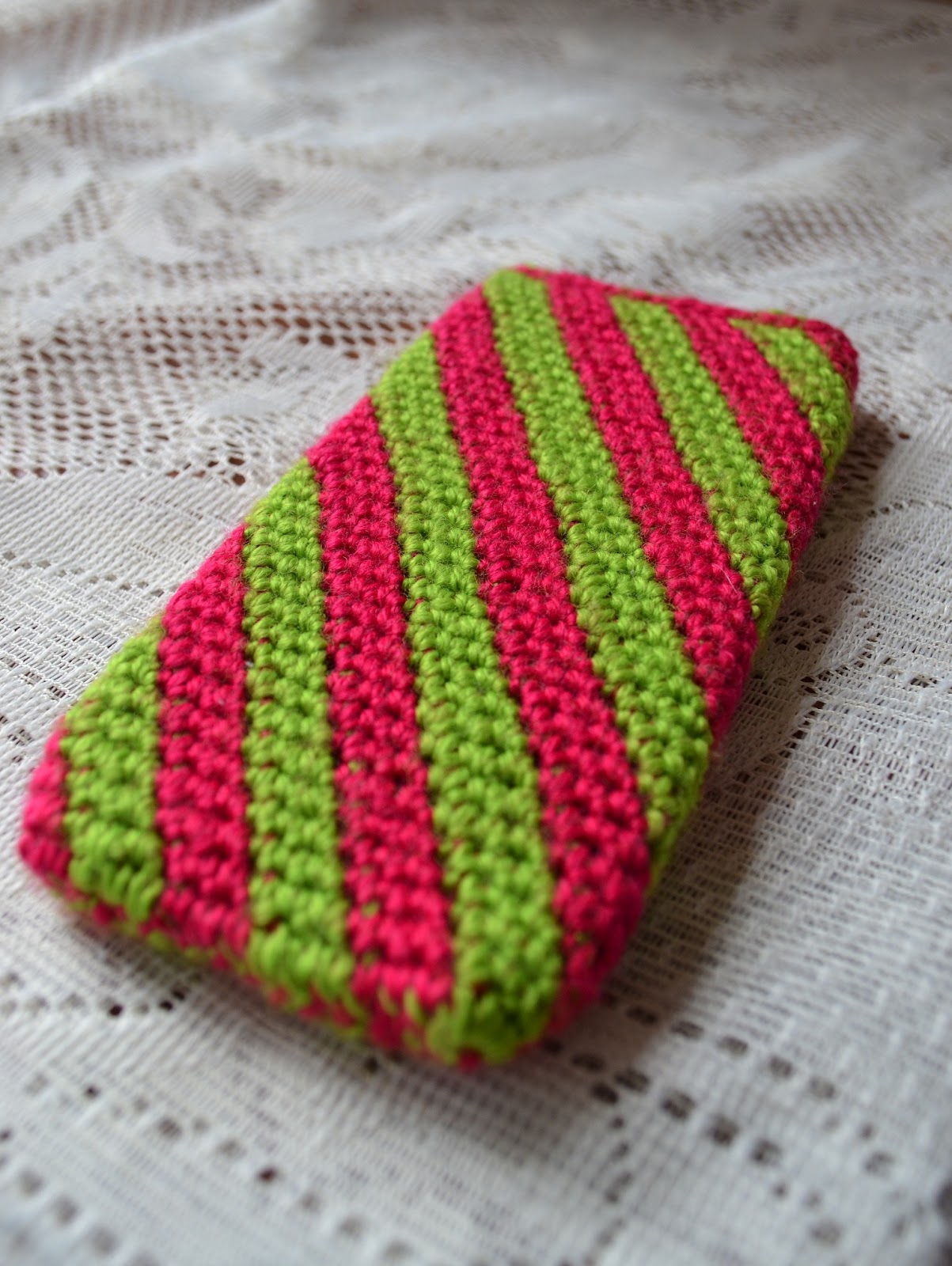 Tapestry Crochet Phone Case
