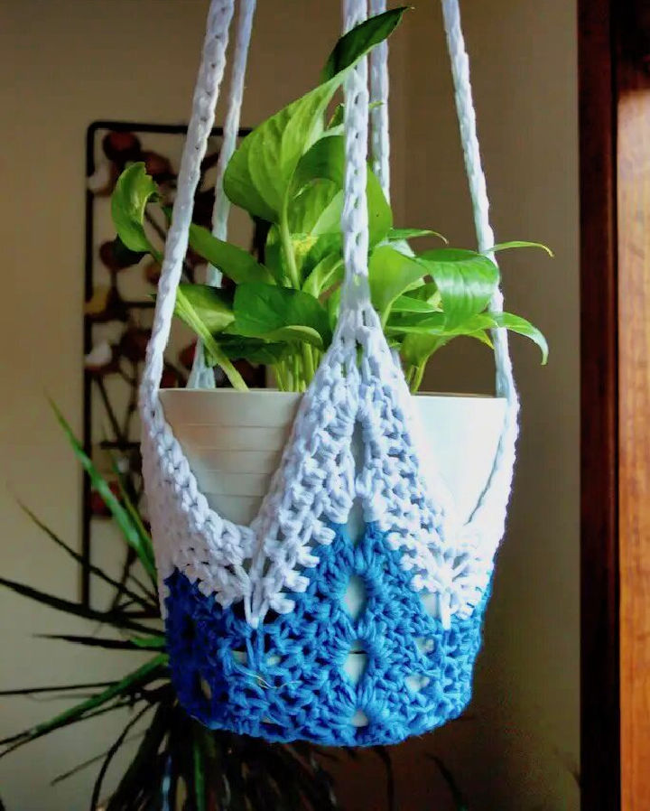 Star Crochet Plant Hanger