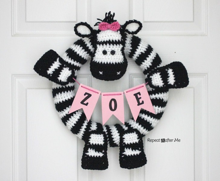 Crochet zebra wreath