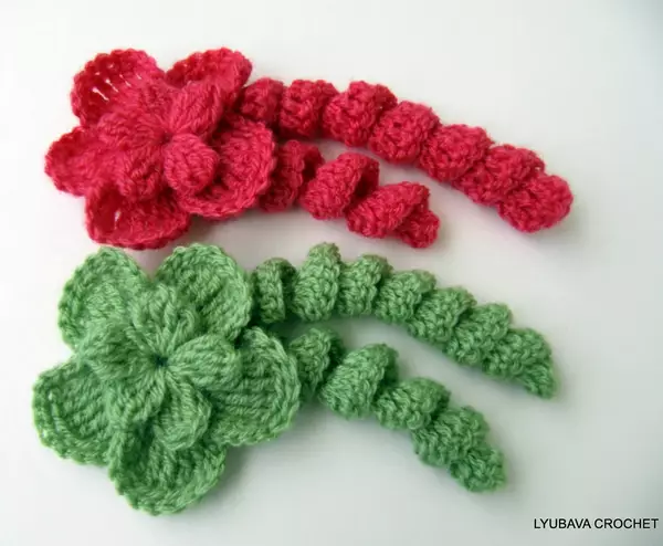 Unique Flower with Crochet Curly Cue Pattern