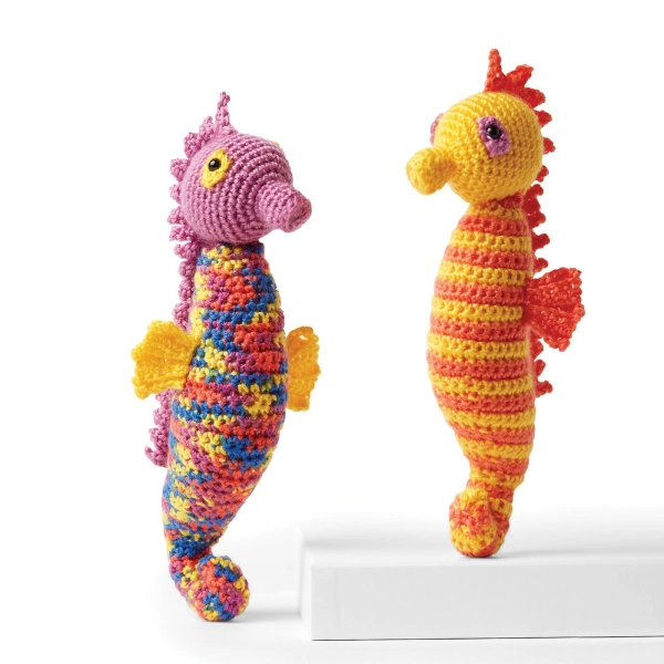 Crochet Dancing Sea Horses Pattern