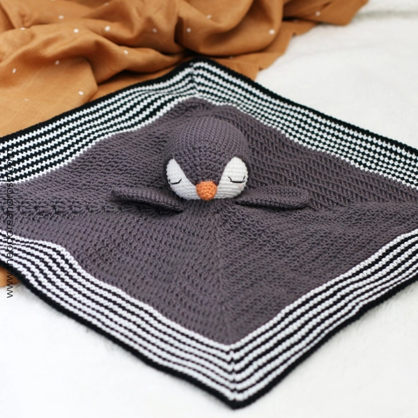 Po the Playful Penguin Baby Boy Crochet Blanket