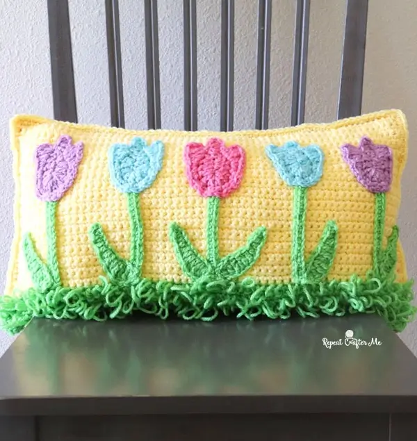 Tulip Pillow