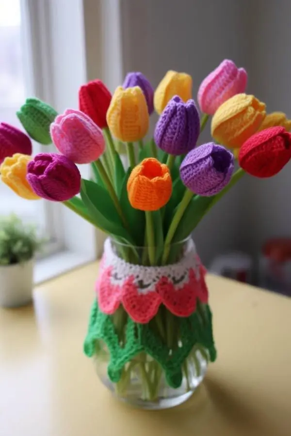 How to Crochet a Tulip. Free Pattern