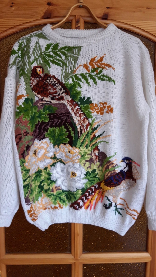 Knitting, handmade, Alize Lanagold 800, intarsija.