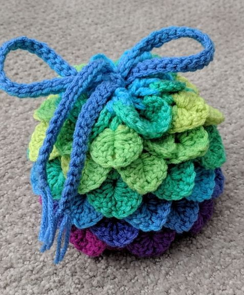 Free crochet pattern for small drawstring bag