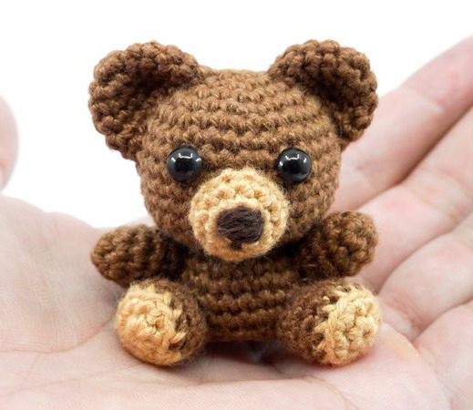 Mini crochet bear