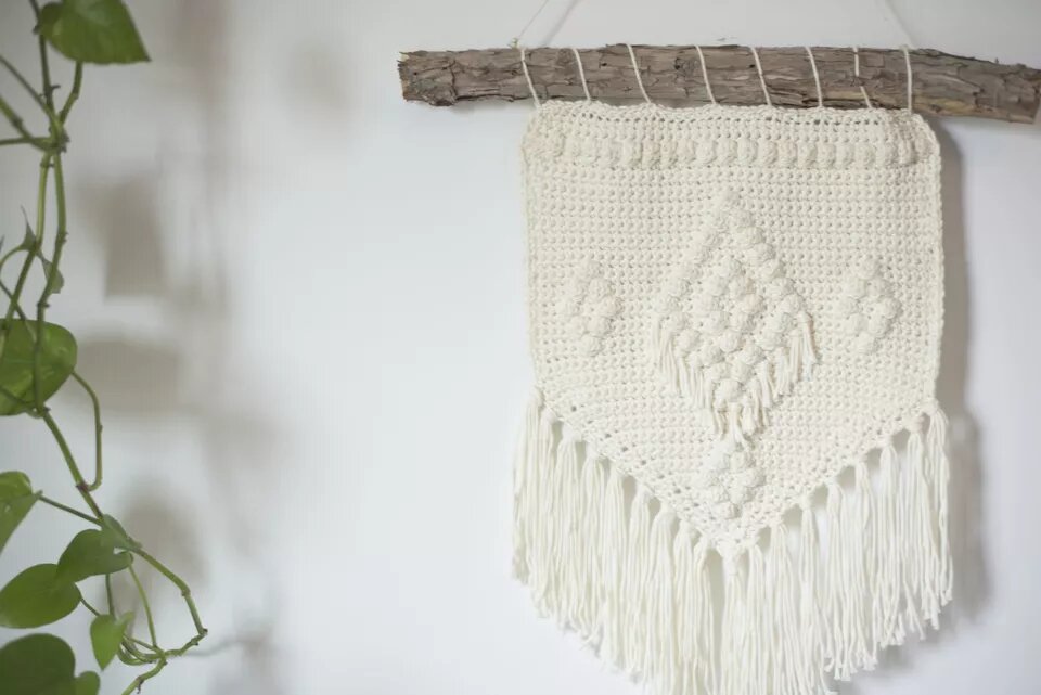 19 Crochet Wall Hanging Patterns