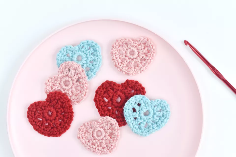 How to Crochet a Lovely Heart