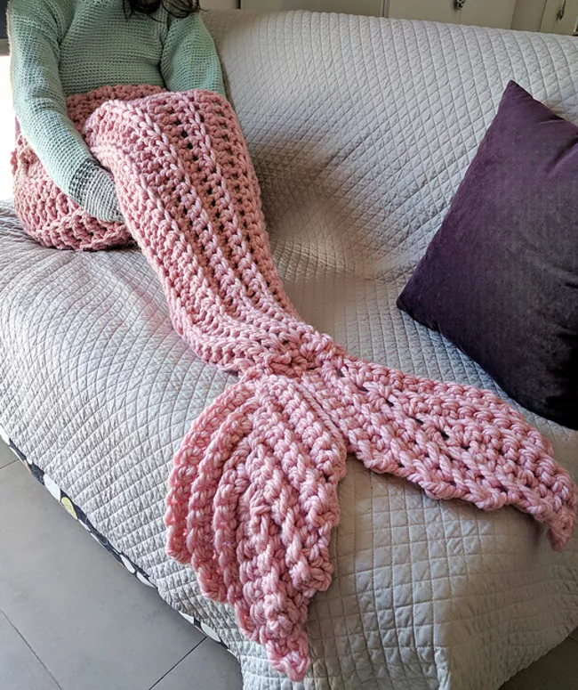 Ribbed Crochet Mermaid Tail Blanket