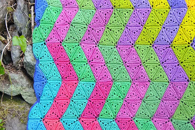 ZigZag Crochet Blanket Pattern