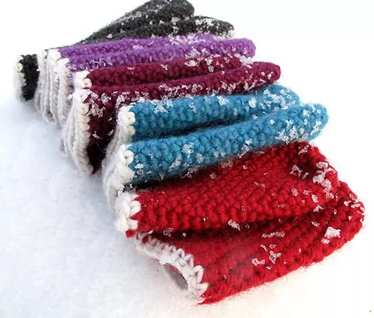 Crochet Baby Mittens for Winter