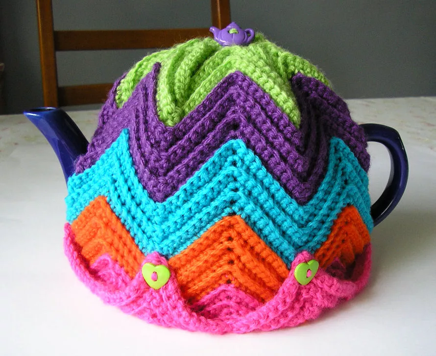 Ripple Crochet Tea Cozy