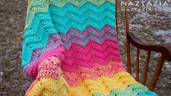 Naztazia crochet baby blanket