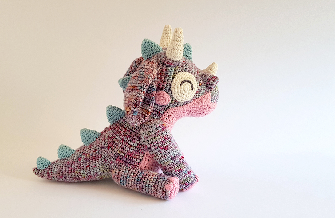 Orbit the dragon crochet pattern