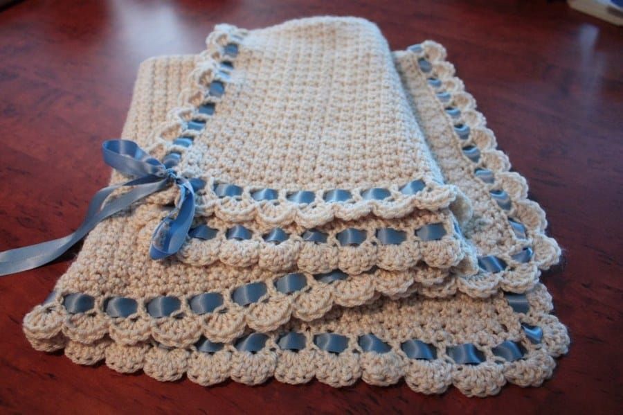 Tiramisu baby blanket crochet pattern