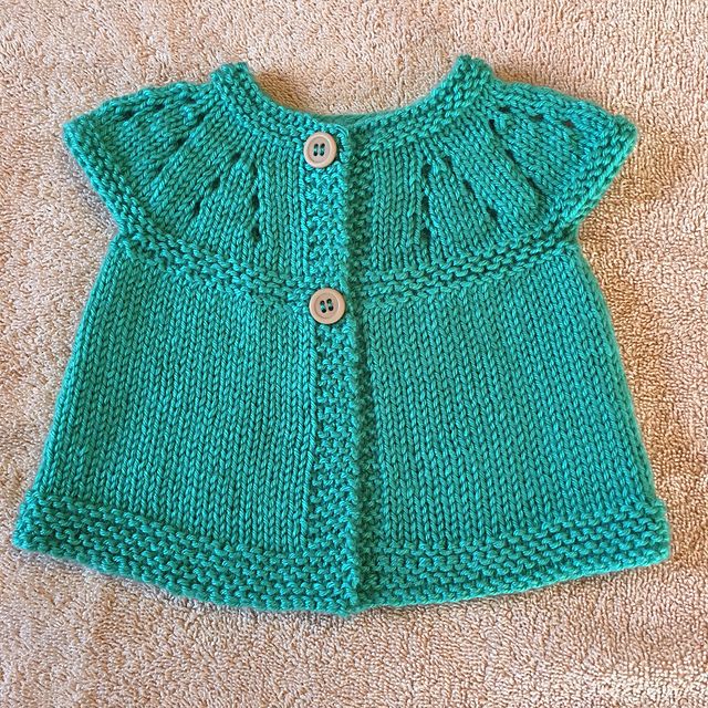 All in one baby cardigan knitting pattern