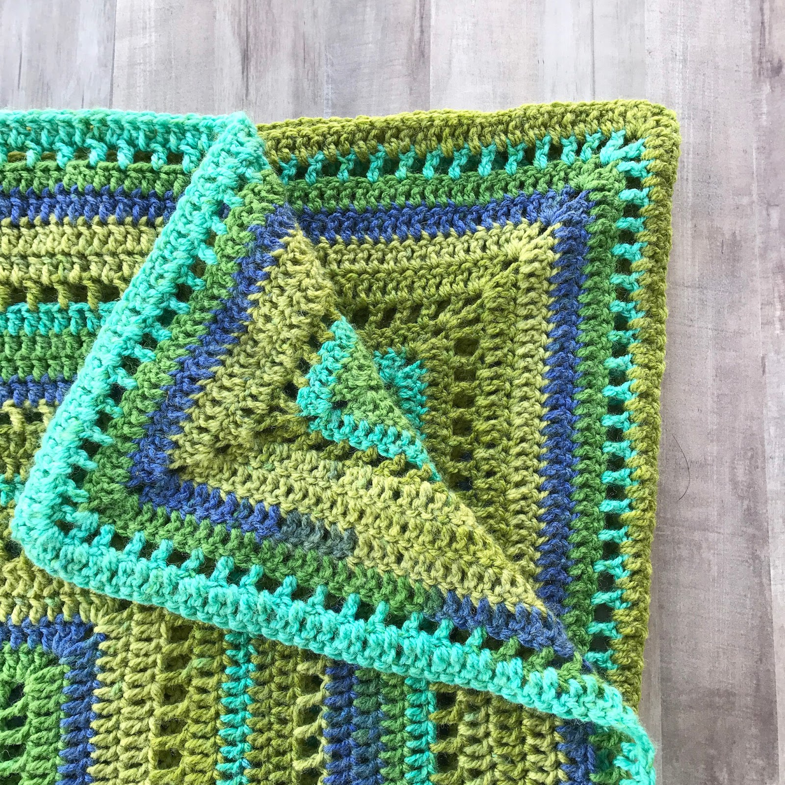 Filet granny square