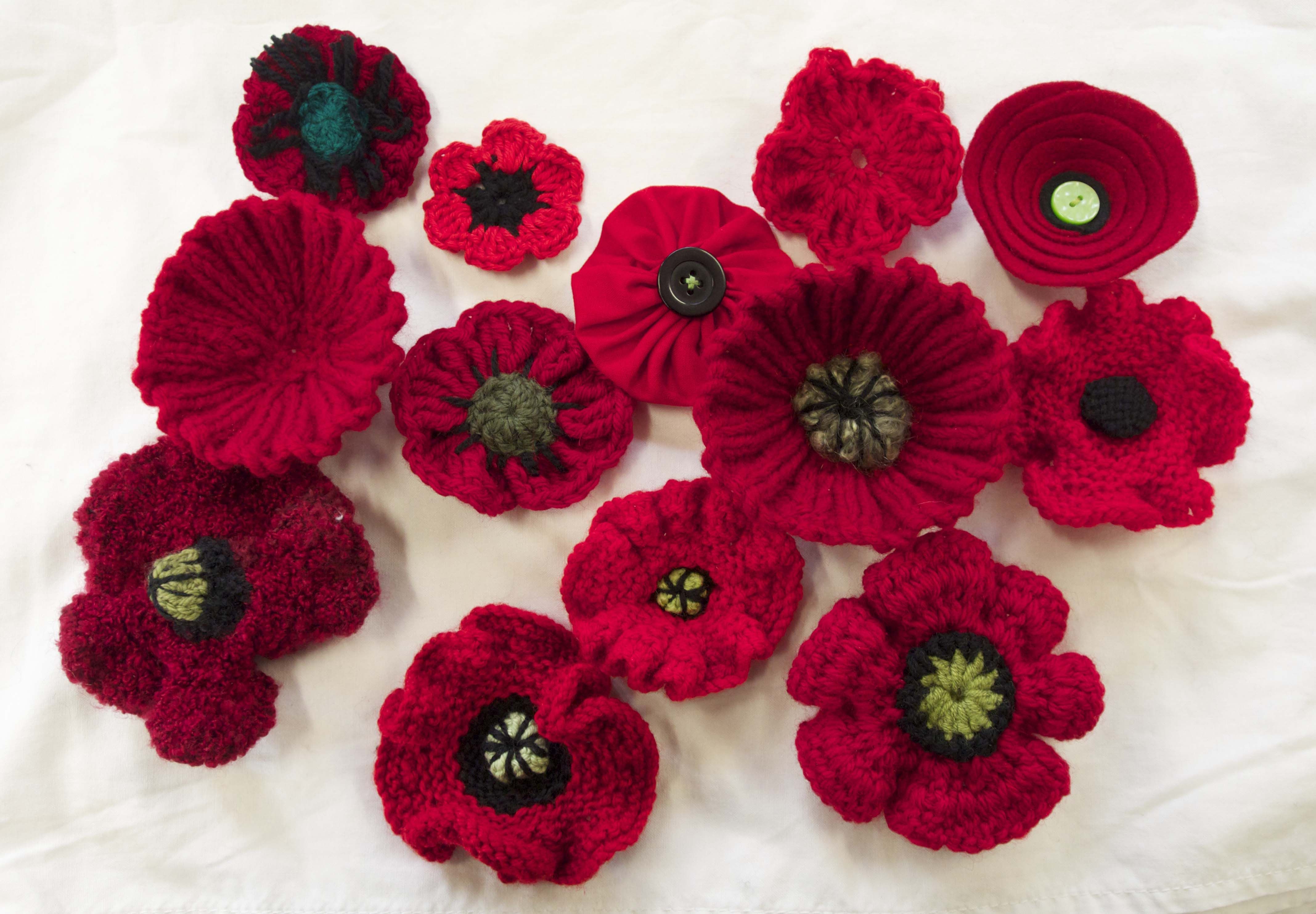 Free Knitting Patterns For Poppies With Leaves At John Triche Blog