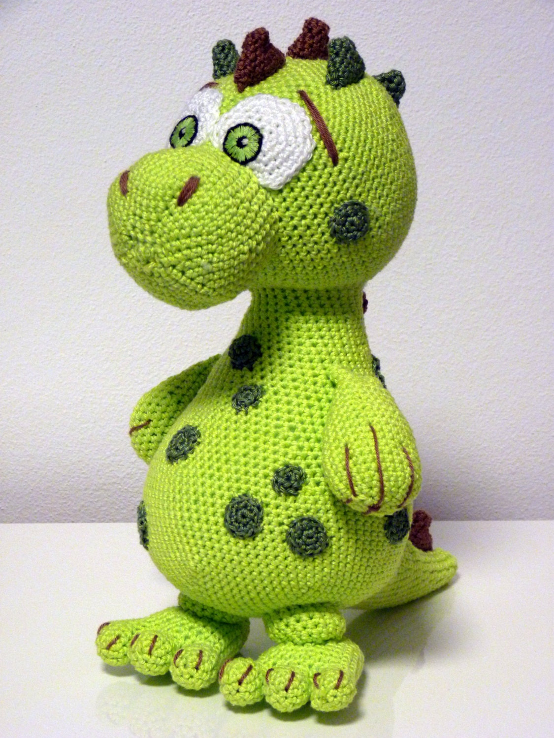 Amigurumi dinosaur