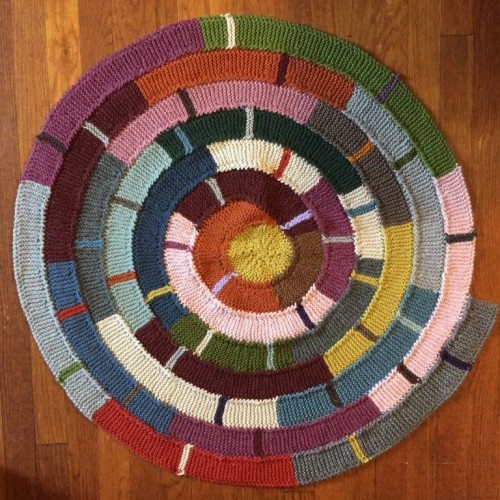 Beautiful skills ten stitch blanket