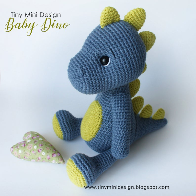 Dino amigurumi