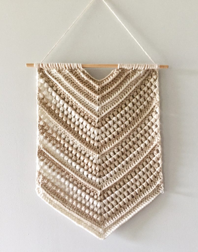 Boho wall hanging crochet pattern free