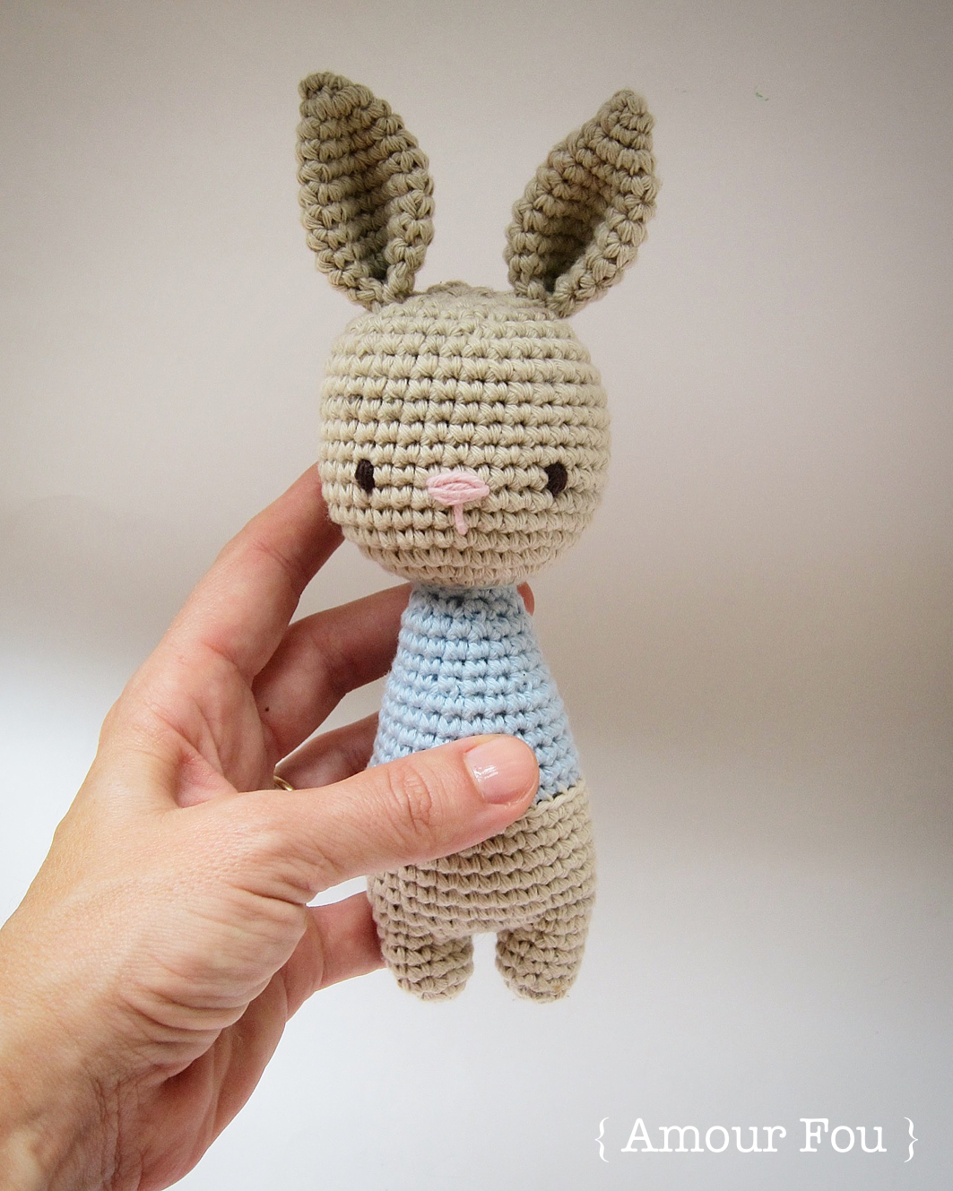 Bunny rattle crochet
