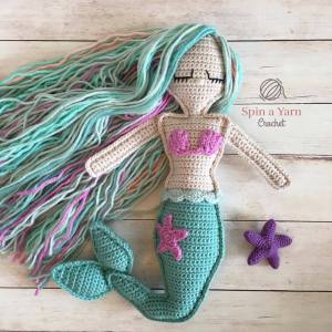 Free crochet mermaid doll pattern