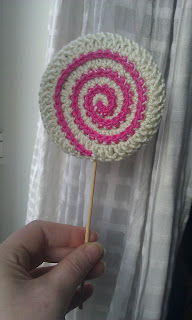 Crochet lollipop pattern