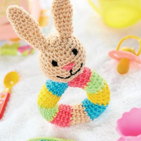 Free crochet bunny rattle pattern
