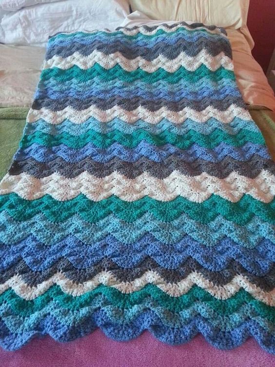 Ocean waves throw crochet pattern