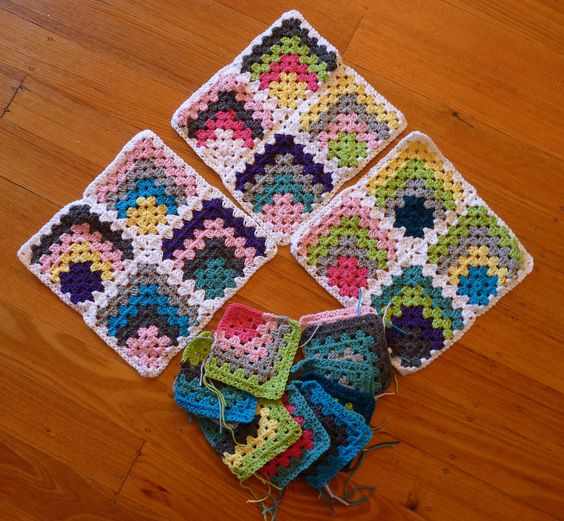 Crochet mitred granny squares