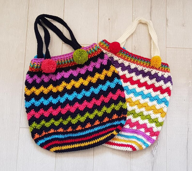 Wavy crochet bag