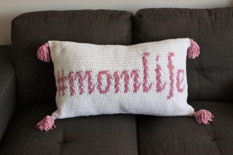 Crochet removable pillow cover