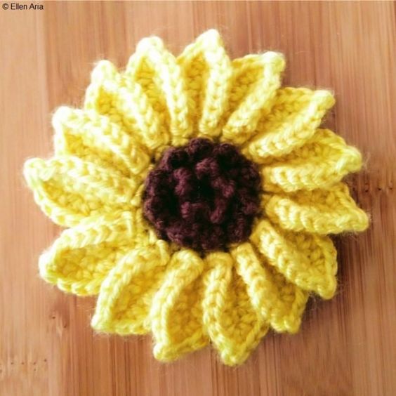 Free easy sunflower crochet patterns