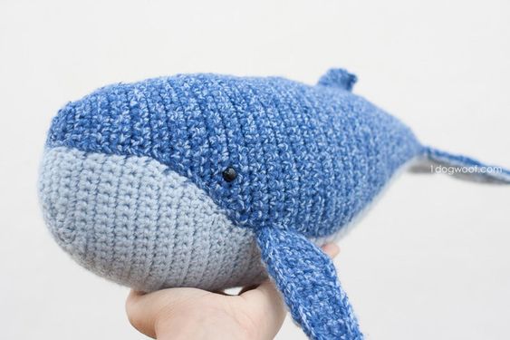Baby humpback whale crochet pattern