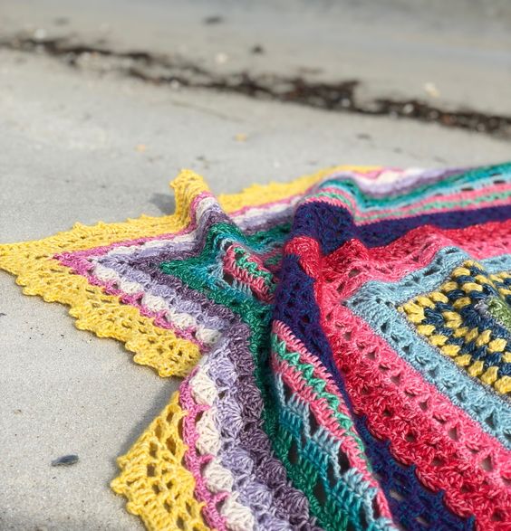Little mermaid crochet blanket pattern