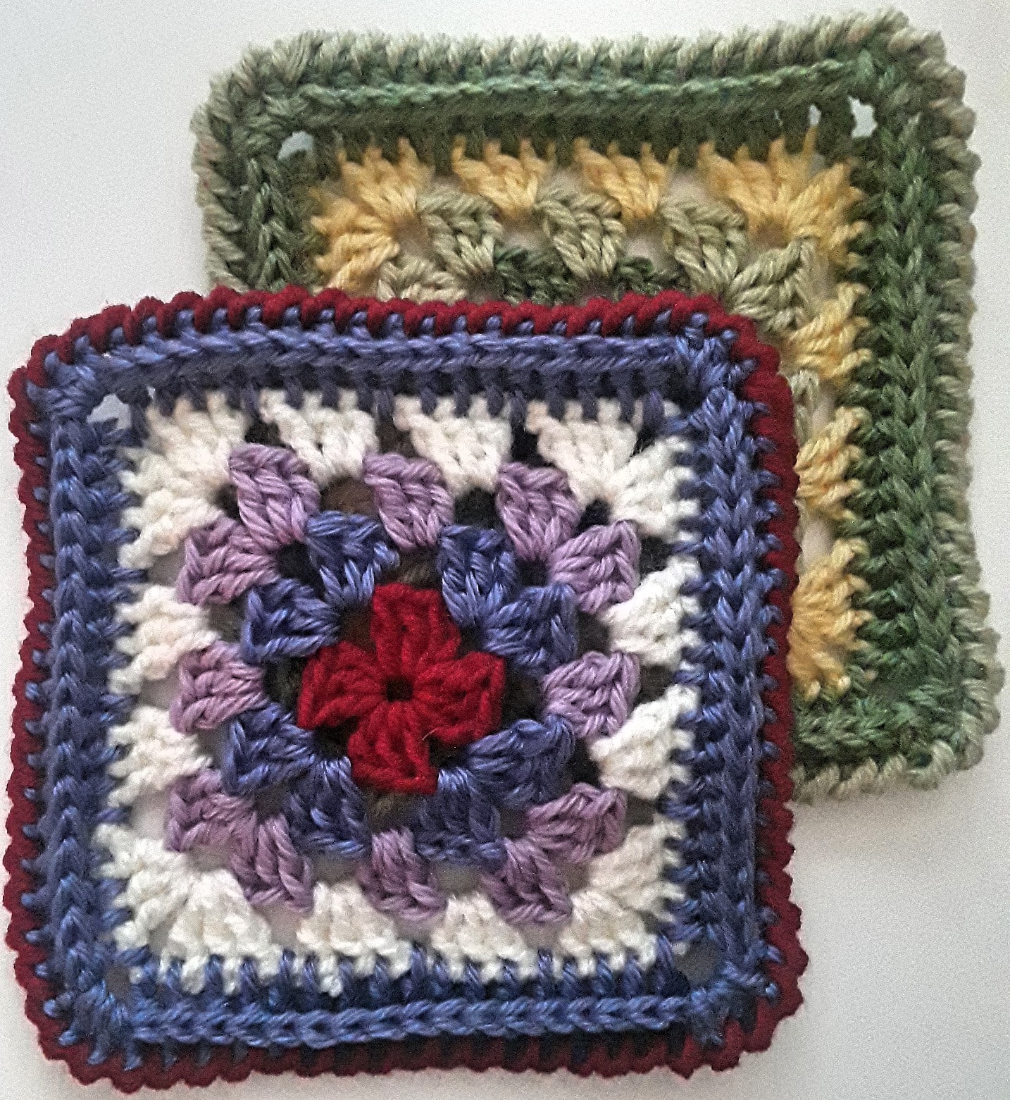 Granny squares crochet pattern