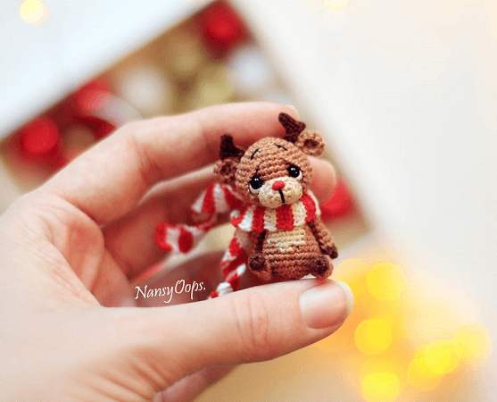 Festive Reindeer Amigurumi Pattern By Nansy Oops