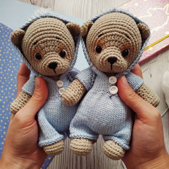 Amigurumi teddy bear crochet pattern