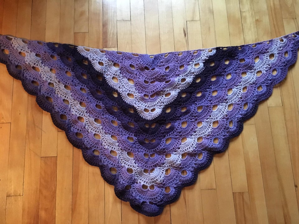 Virus shawl crochet pattern