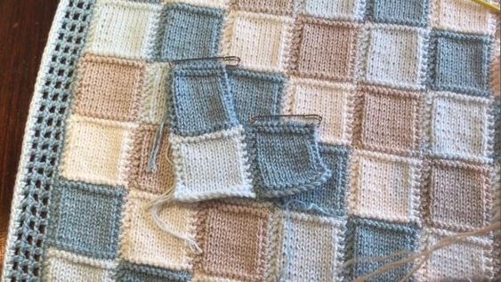 Free knitting patterns blanket squares