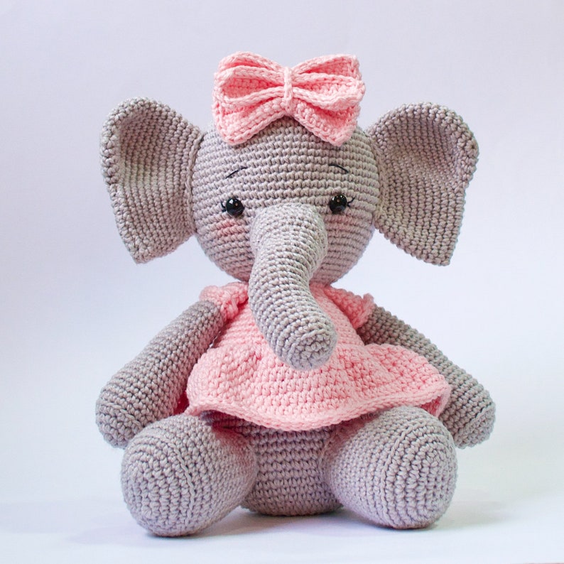 Elephant amigurumi free pattern