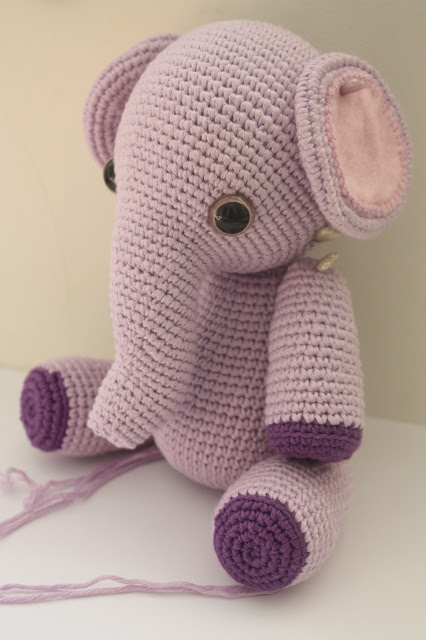 Crochet amigurumi elephant free pattern