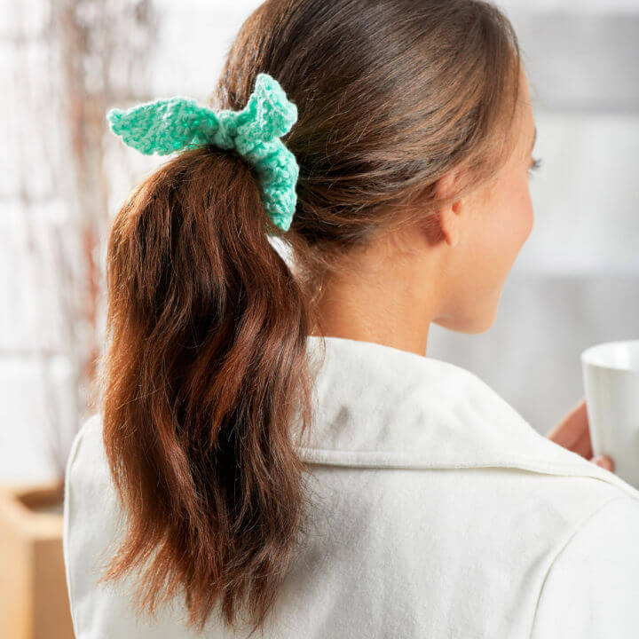 Red Heart Bow-Inspired Crochet Scrunchie