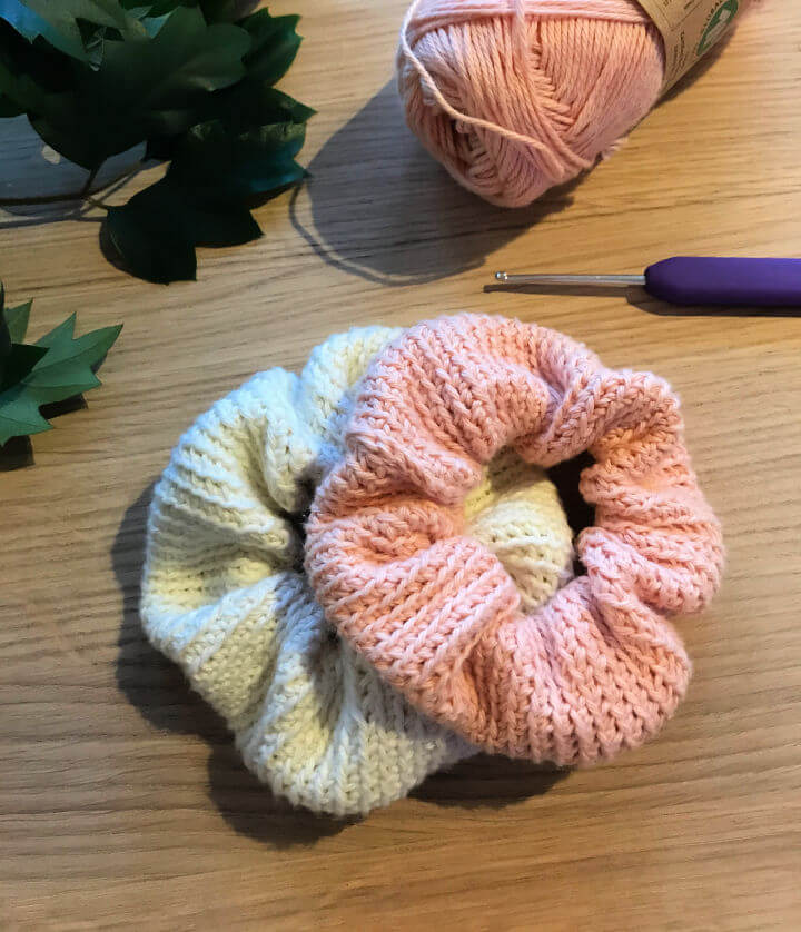 Peasy Scrunchies Crochet Pattern